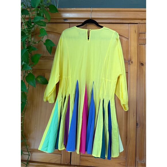 Athina Mini Rainbow Flowy Dress NWT Size Medium - Picture 5 of 13